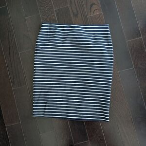 4 FOR $100  -  Striped Mini Skirt - Navy and White